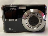 Fujifilm 14 megapixels 5×200 M f=5.9/29.5