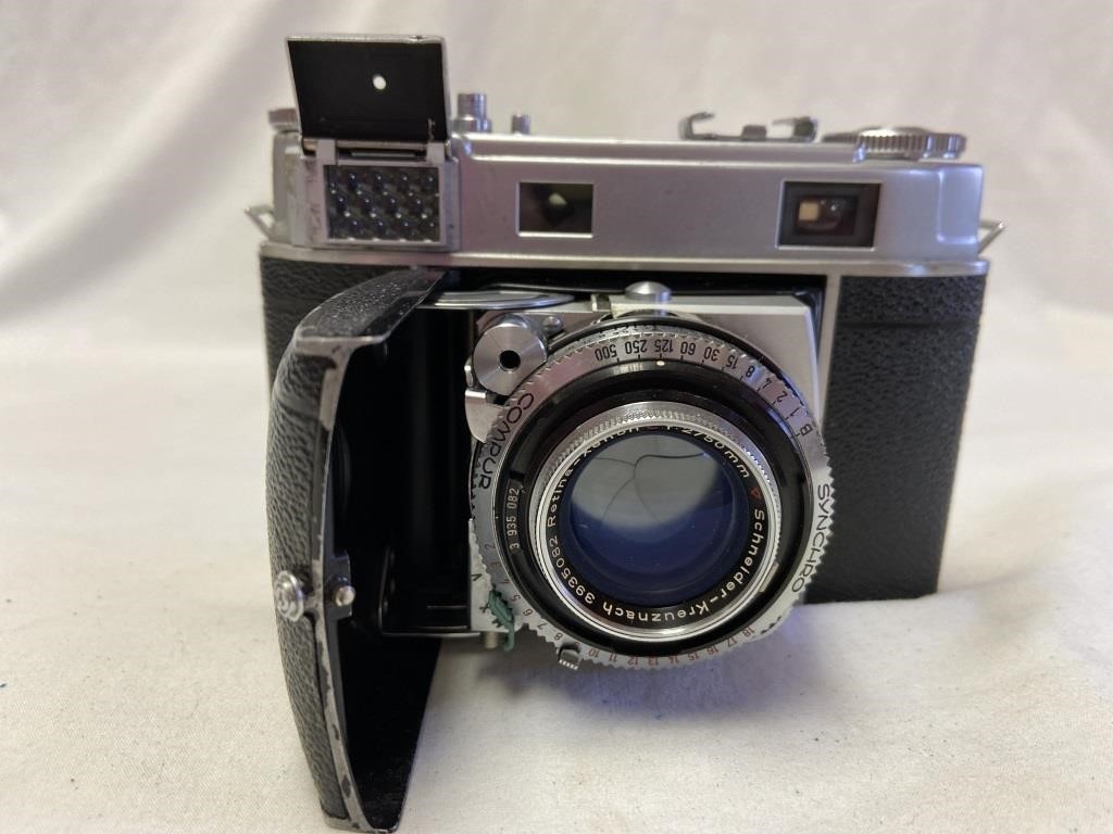 Deborah Fuller Auction #5 Vintage Cameras
