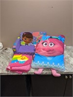 Kids Couch, Pillow & Blanket