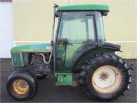 JD 5400 N Tractor