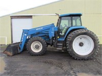 New Holland 8770 Tractor w/Loader