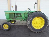 JD 4010 Tractor