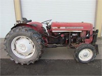International 364 Tractor