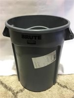 Brute Rubbermaid Trash can
No lid, dark gray -
