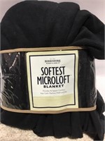 Berkshire Softest Microloft blanket
King size,