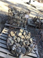 1 1/2 Pallets of Small Rocks