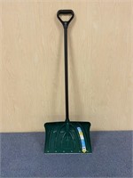 Green Snow Shovel & Pusher