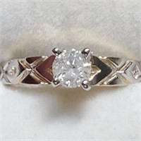 $2000 Diamond(0.3Ct) Ring