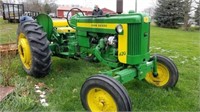 John Deere 420 tractor