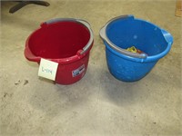 Buckets and Safety Chain