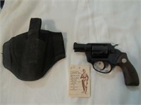Charter Arms Undercover 38 special hand gun