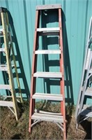 Louisville Orange Fiberglass 6' Ladder