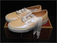 New Vans Authentic Peral Sude Running Shoes