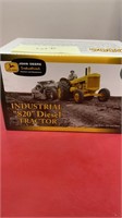 Ertl industrial diesel tractor 820 new in box