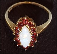 10k ruby and  opal ring 3.6g