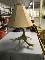 Antler-base lamp