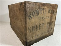 North East Brand Sweet Corn -wooden box