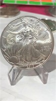 .999  2010 1oz Silver Eagle $1 Dollar Coin