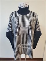 New Women's $78 Joseph A. Sweater - Size Large