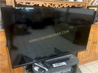 Vizio flat screen TV 36"