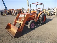 Kubota L2850D Tractor Loader