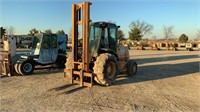 Case 586G Rough Terrain Forklift,