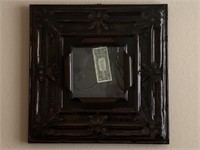 LARGE METAL PICTURE FRAME 24 X 24