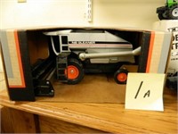 1/24 Gleaner #6 Combine (NIB)