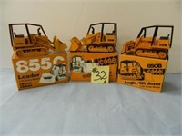 1/35 Case 850-B, 855-C Loaders, 850-B Angle/Tilt -