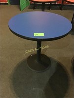 30 inch in diameter by 30 inches tall round table