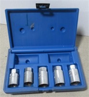 AST Stud extractor set with (5) sockets with
