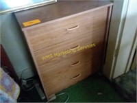 4dr. Press wood chest of drawers