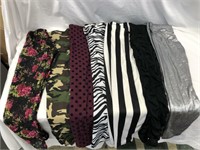 Collection of Leggings and more - Size Large