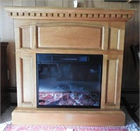Charmglo Oak cased electric home fireplace with