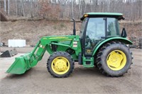John Deere 5075E Tractor w/loader
