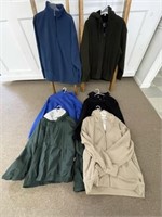 6 Pieces of Men's Clothing