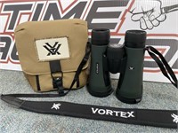 Vortex Diamondback HD 12X50 Binoculars with