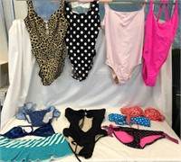Women's Swimwear - One piece & Bikini