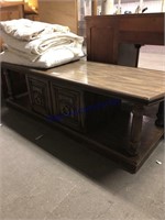 Coffee table w/ storage underneath