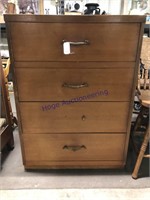 4-drawer chest, missing handle, 18 x 32 x 44