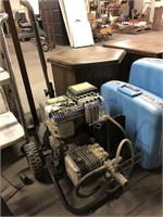 John Deere pressure washer motor on cart, no hoses