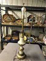 Table lamp, white w/ gold trim