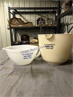 NuMac Walker IA mixing pitcher, plastic bowl