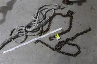 Chain pieces and tow rope