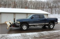 2000 Dodge Ram 2500 Truck w/Snowplow