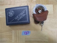 SMITH AND WESSON HANDCUFFS W/HOLDER IN ORIGINAL