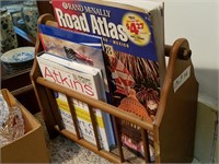 Magazine Rack w/atlas etc.