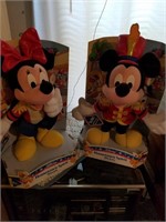 Hometown Spirit Mickey & Minnie