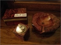 Vintage  ashtray Set w/lighter