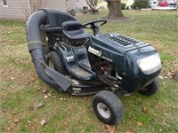 Bolens Lawn Mower Tractor w/Grass Catcher